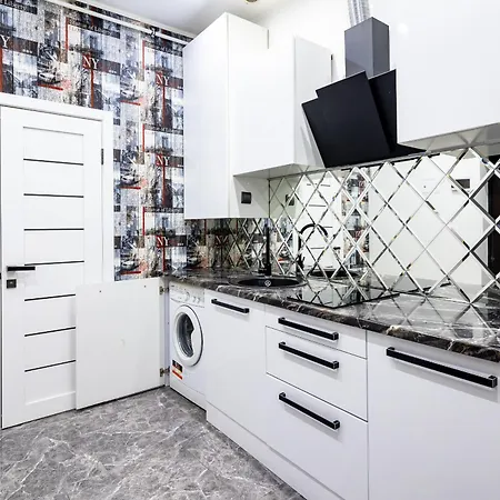 Romari городоцька 5 оперний театр Apartment