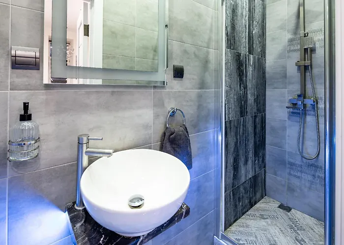 Romari городоцька 5 оперний театр * Lviv